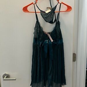 New With Tags- Large, Forest Green, Victoria Secret Teddy